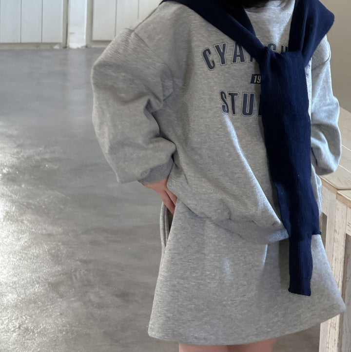 【90-150】英字ロゴプリントスウェットセットアップ