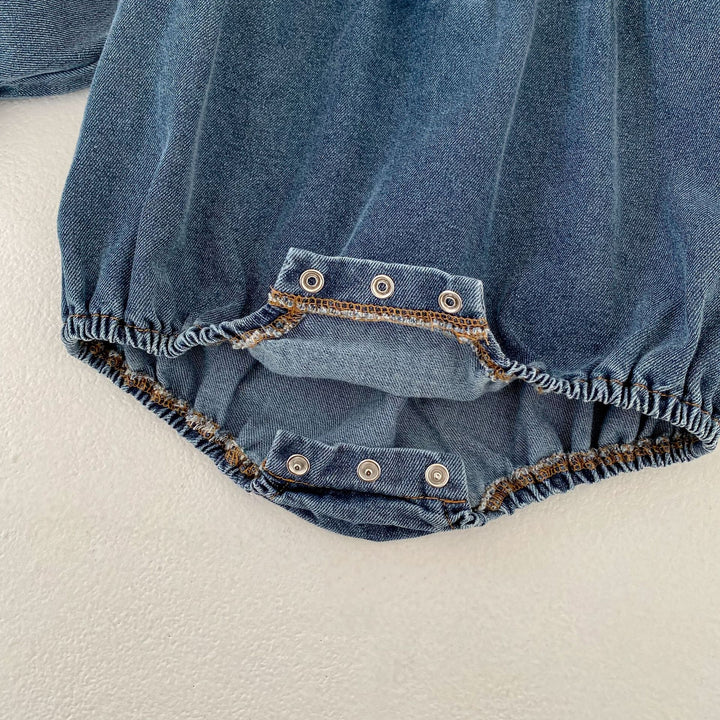 【73-90】レースカラーデニムロンパース