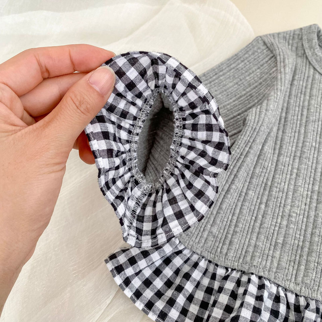 【73-120】チェック柄フリルカーディガン