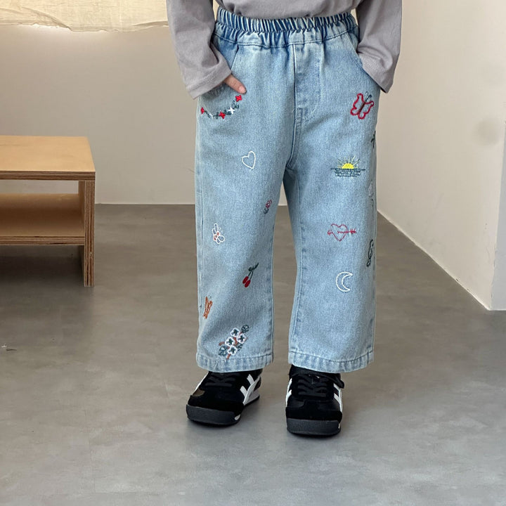 【80-150】刺繍デザインストレートデニムパンツ