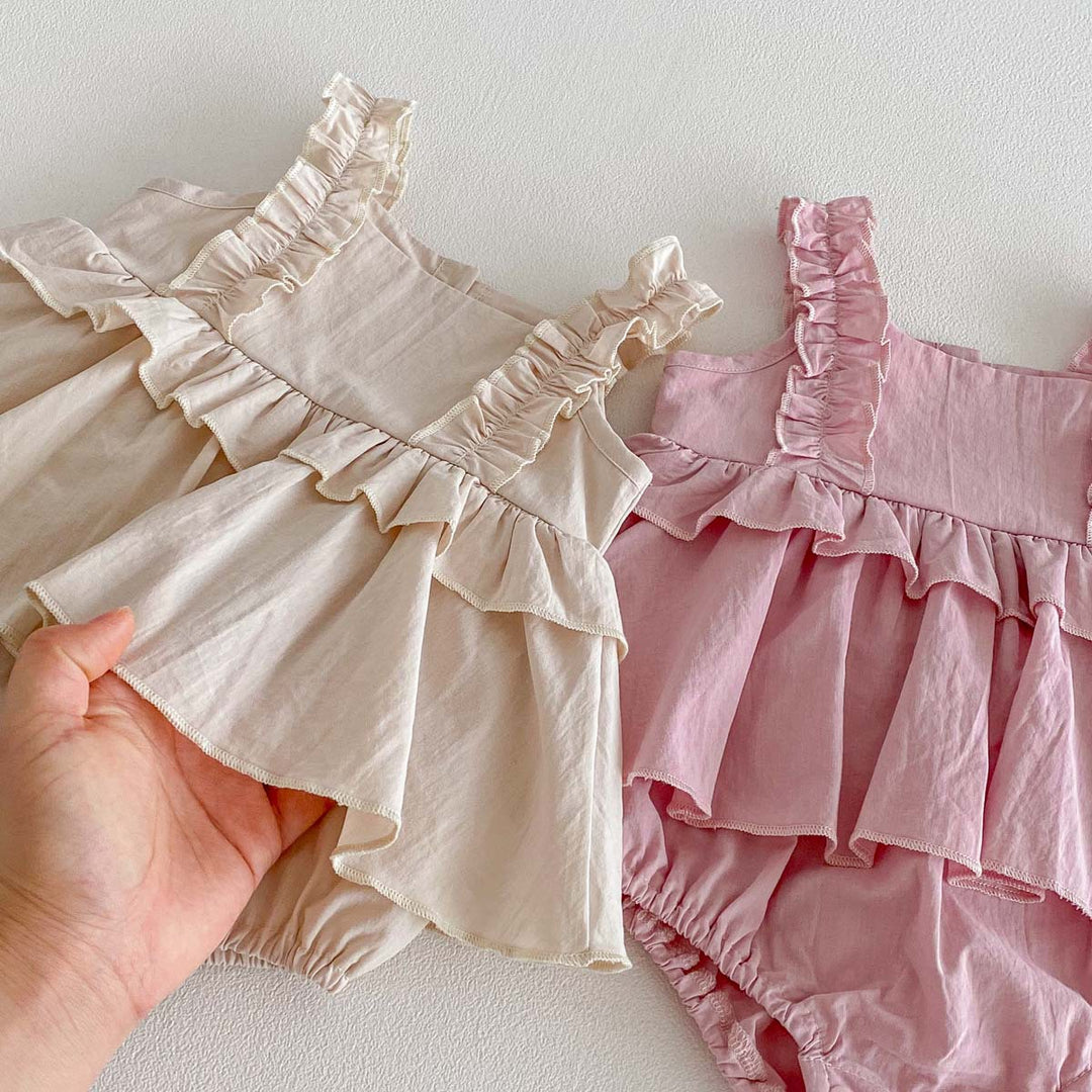 【73-90】フリルデザインキュートロンパース