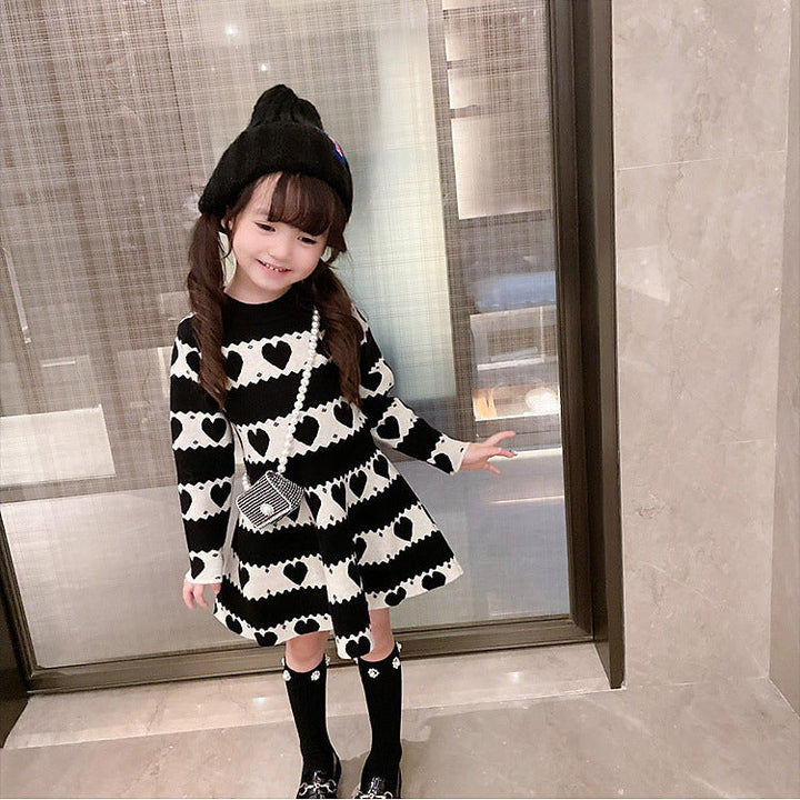 【90-140】ハート柄ニットフレアワンピース