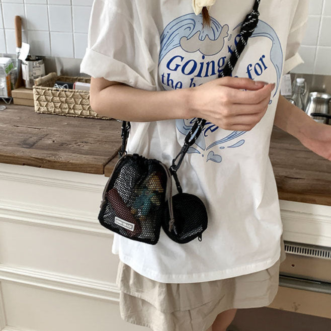 【MOM】ミニポーチ付きメッシュショルダーバッグ