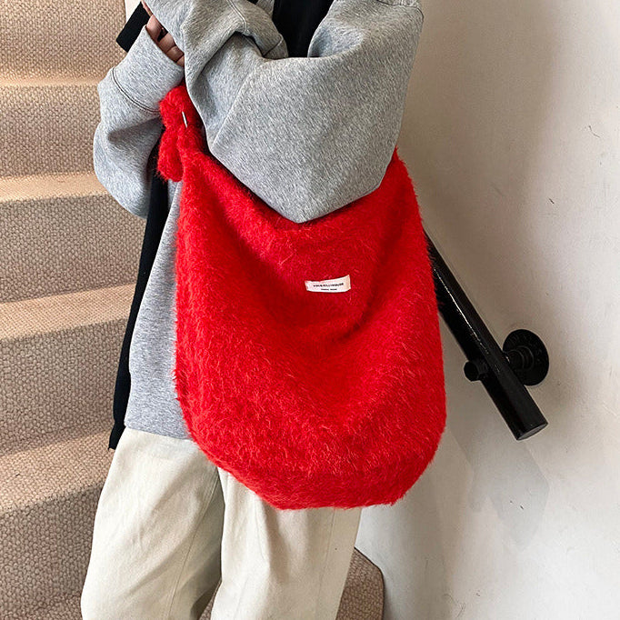 あったかニットショルダーバッグ