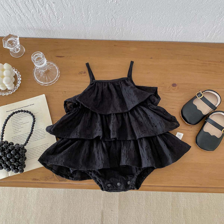【73-90】フラワー刺繍ティアードロンパース