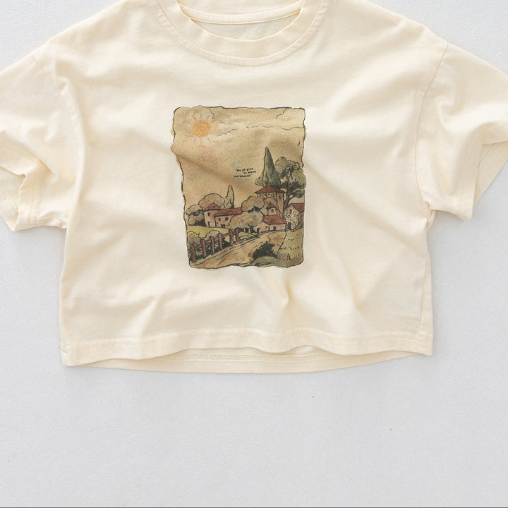 【90-130】アートプリントショート丈Tシャツ