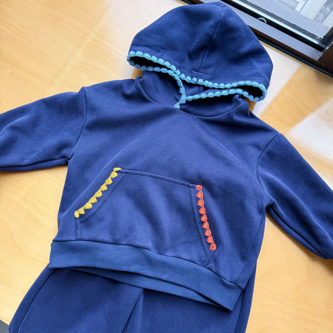 【80-150】刺繍デザインフーディーセットアップ