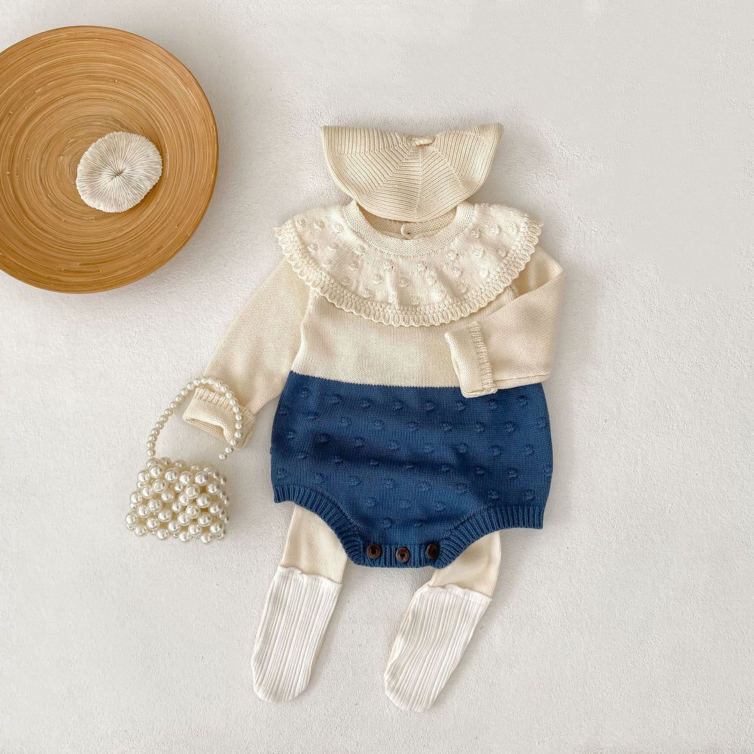 【73-90】ラッフルカラーニットロンパース