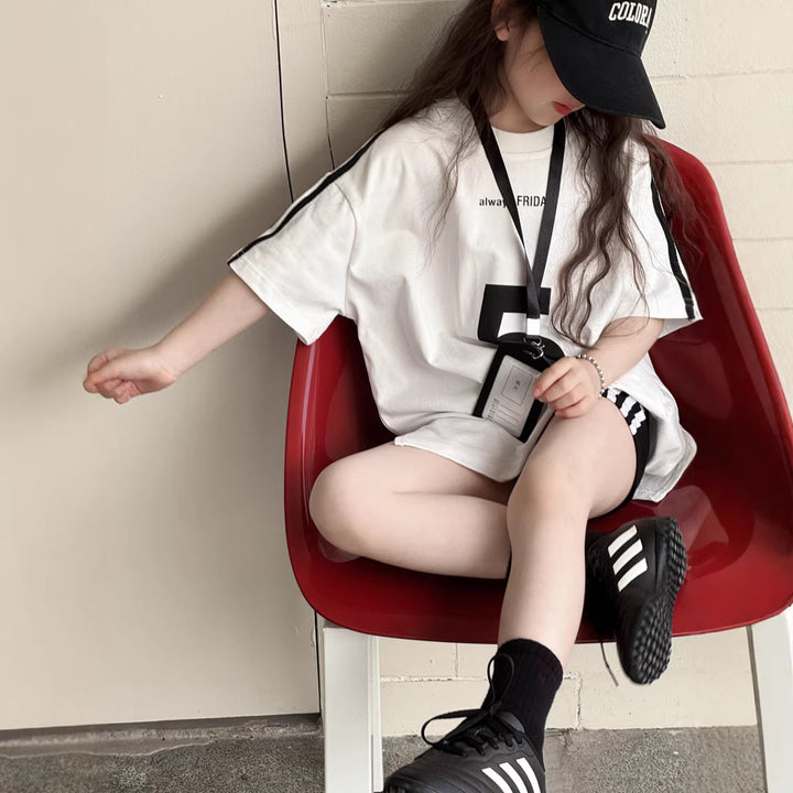 【100-150】サイドラインオーバーサイズTシャツ
