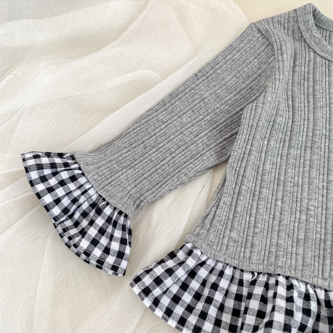 【73-120】チェック柄フリルカーディガン