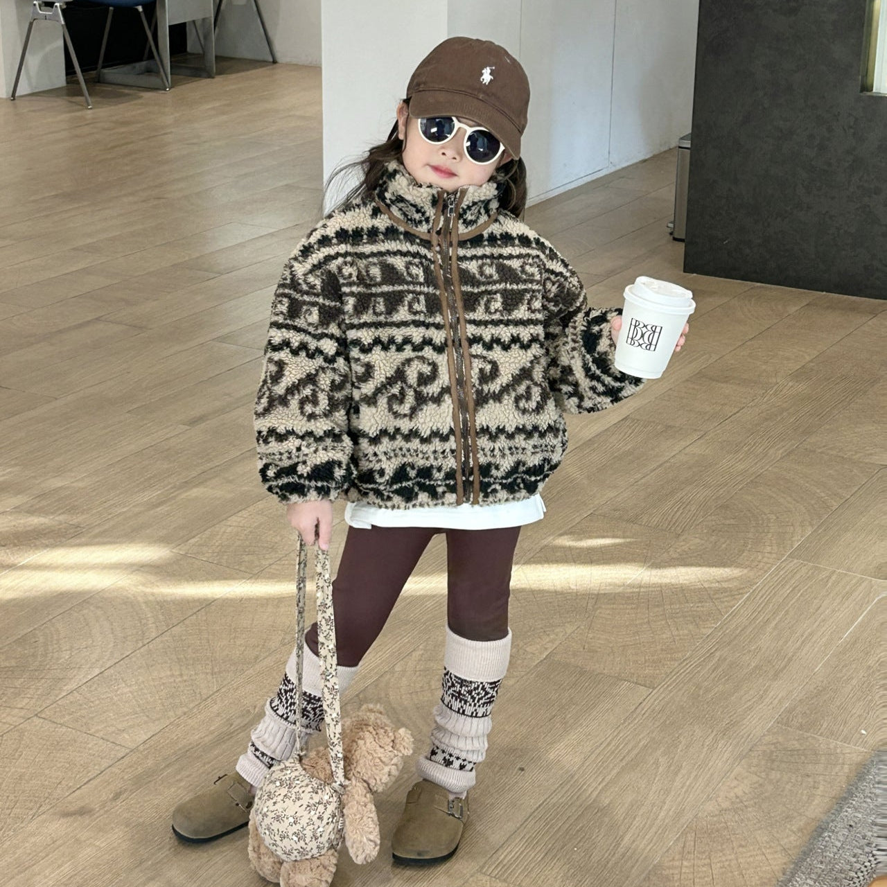 90 – こども服ELMO