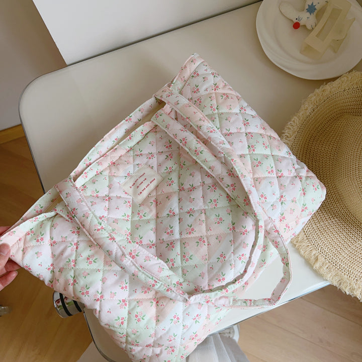 キュートデザインキルティングバッグ