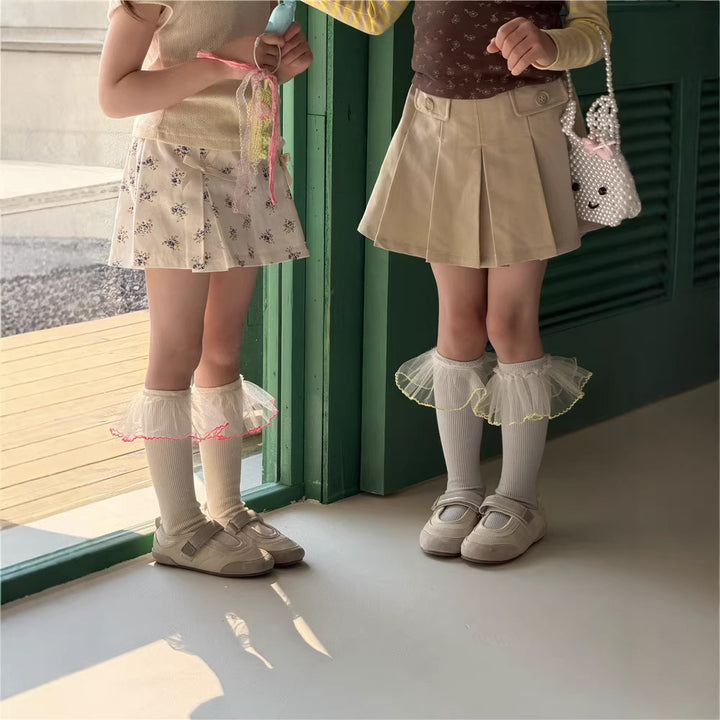 【3-8歳】レース付きハイソックス