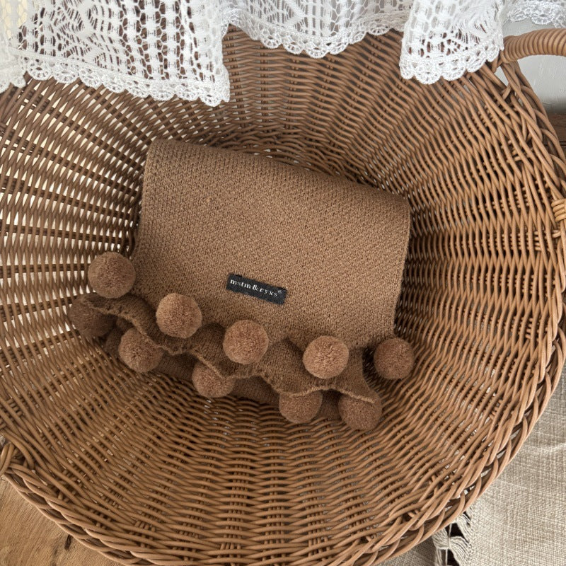 ポンポンデザインマフラー