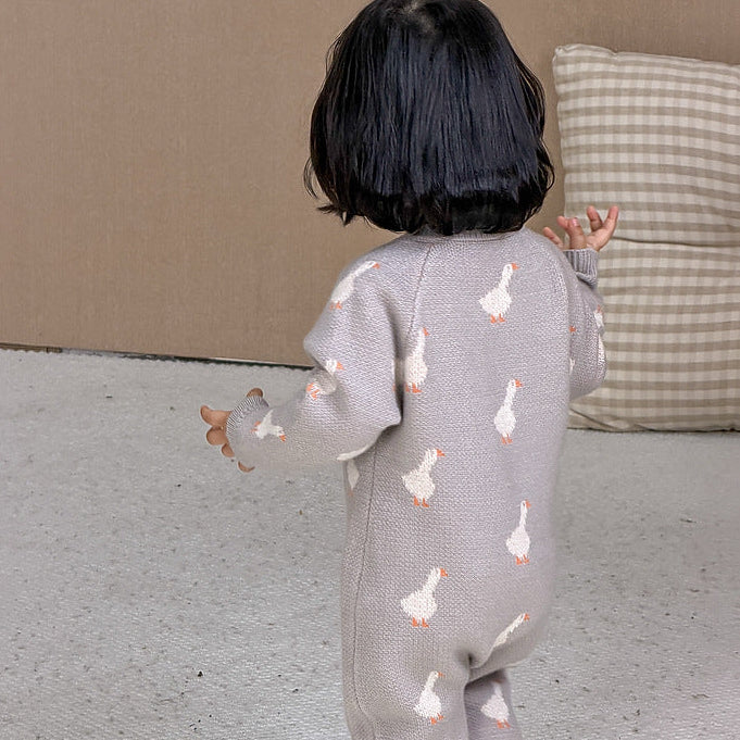 【73-100】パターンプリント長袖ニットロンパース
