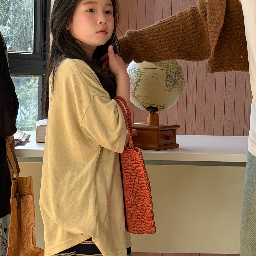 【100-150】HOLLY WOODデザインTシャツ