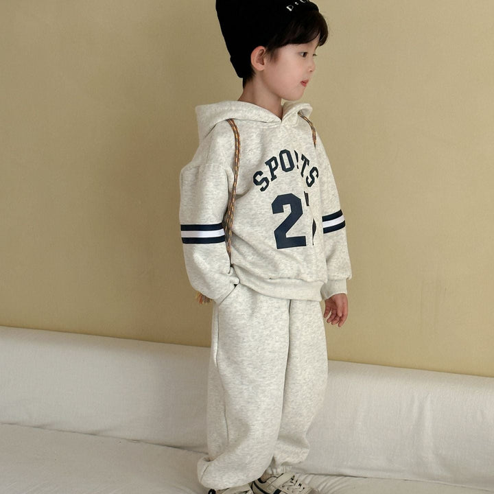 【80-150】フード付きSPORTSスウェットセットアップ