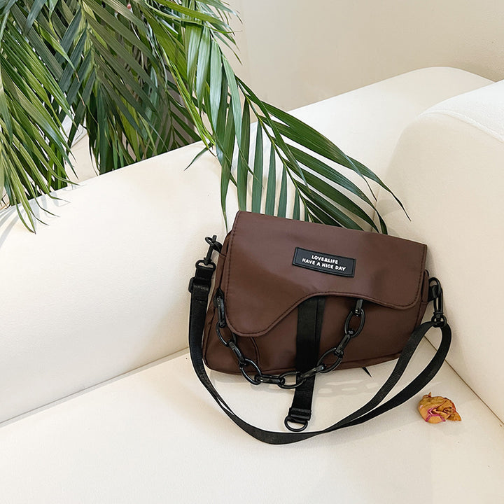 チェーンデザイショルダーバッグ