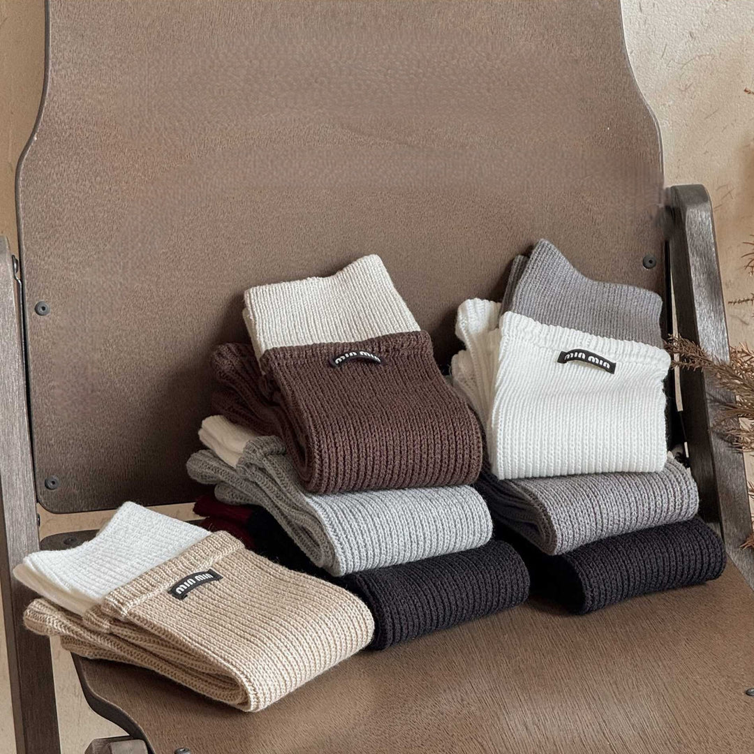 レイヤード風レッグウォーマー