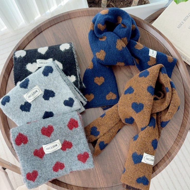 ハート柄マフラー