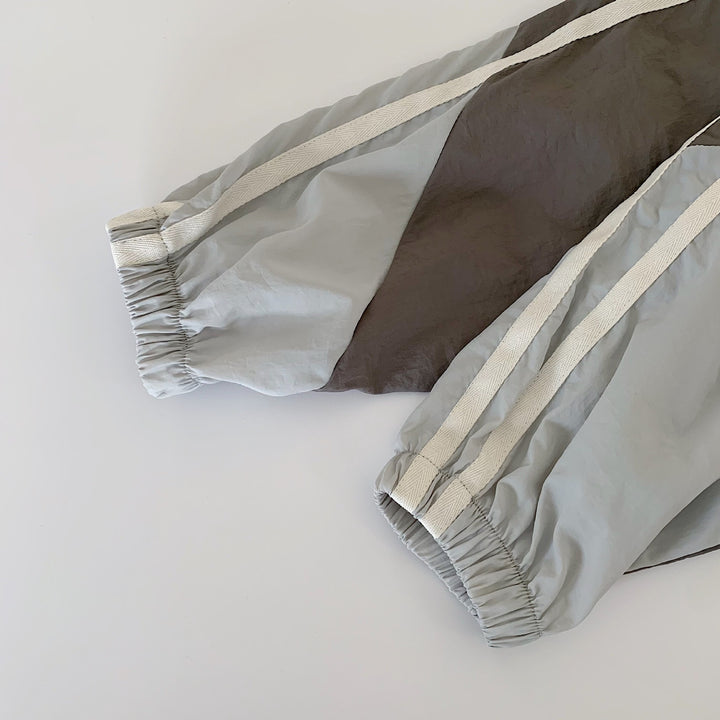 【90-140】カジュアルフーディーブルゾン