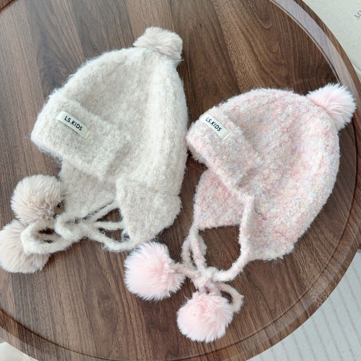 耳あて付きニット帽