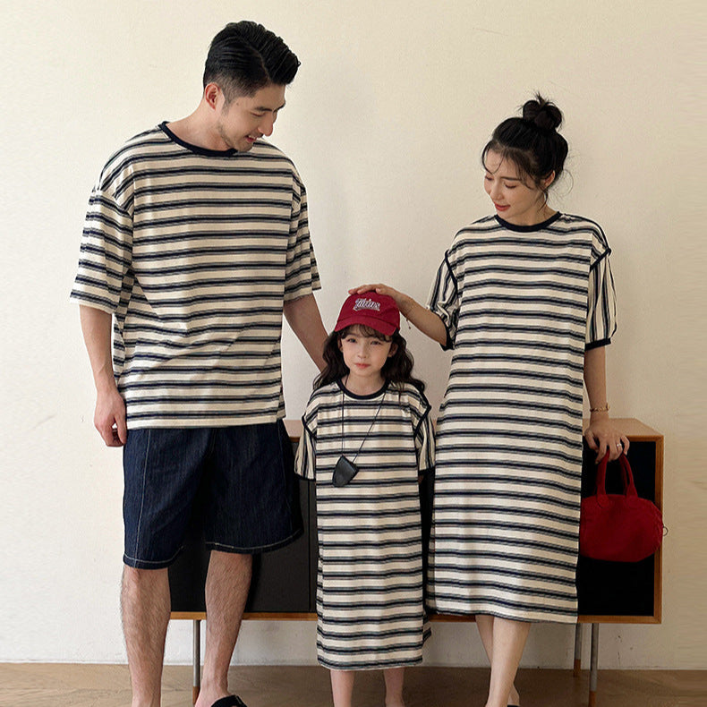 150 – こども服ELMO