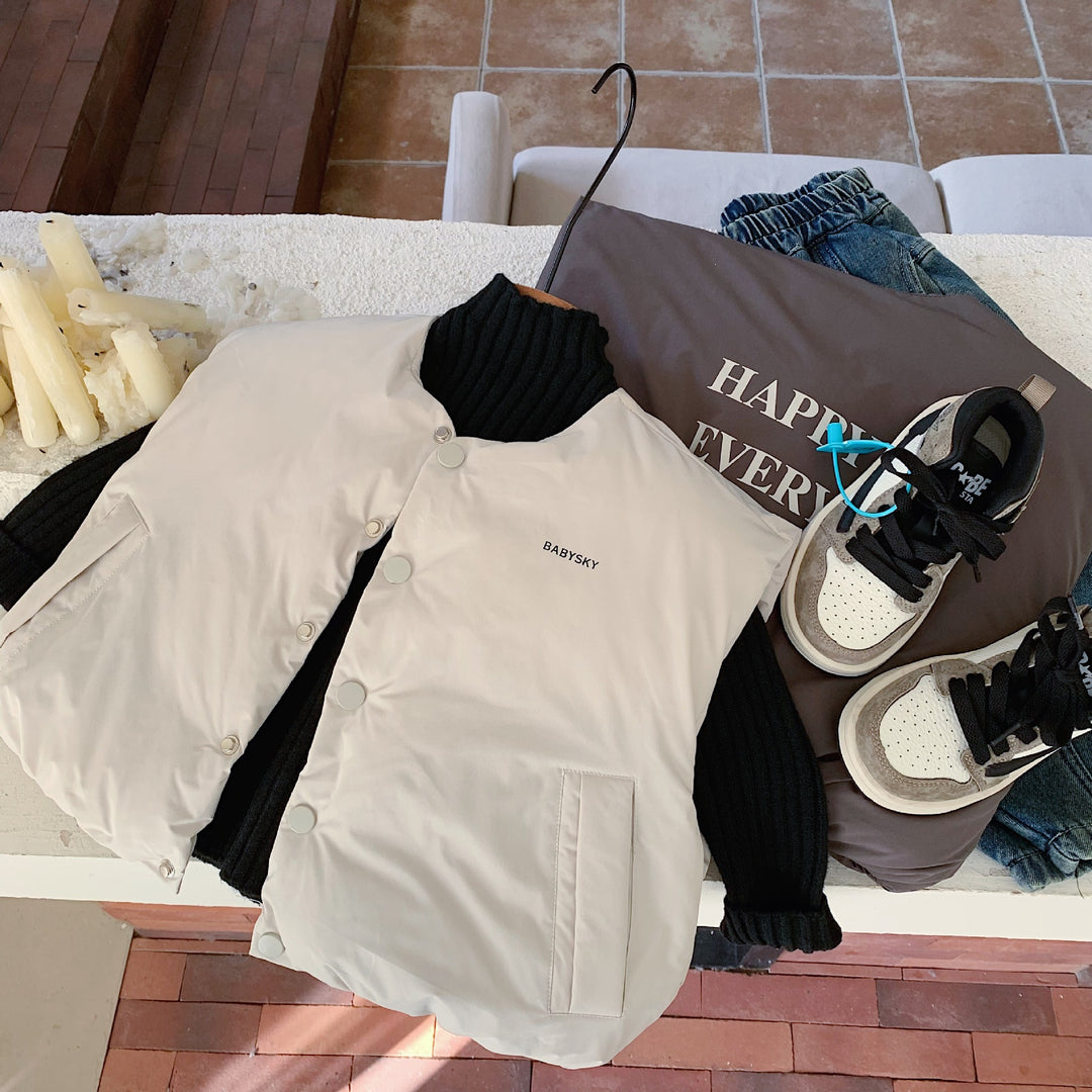 【90-140】バックロゴ中綿ベスト