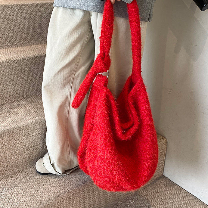 あったかニットショルダーバッグ