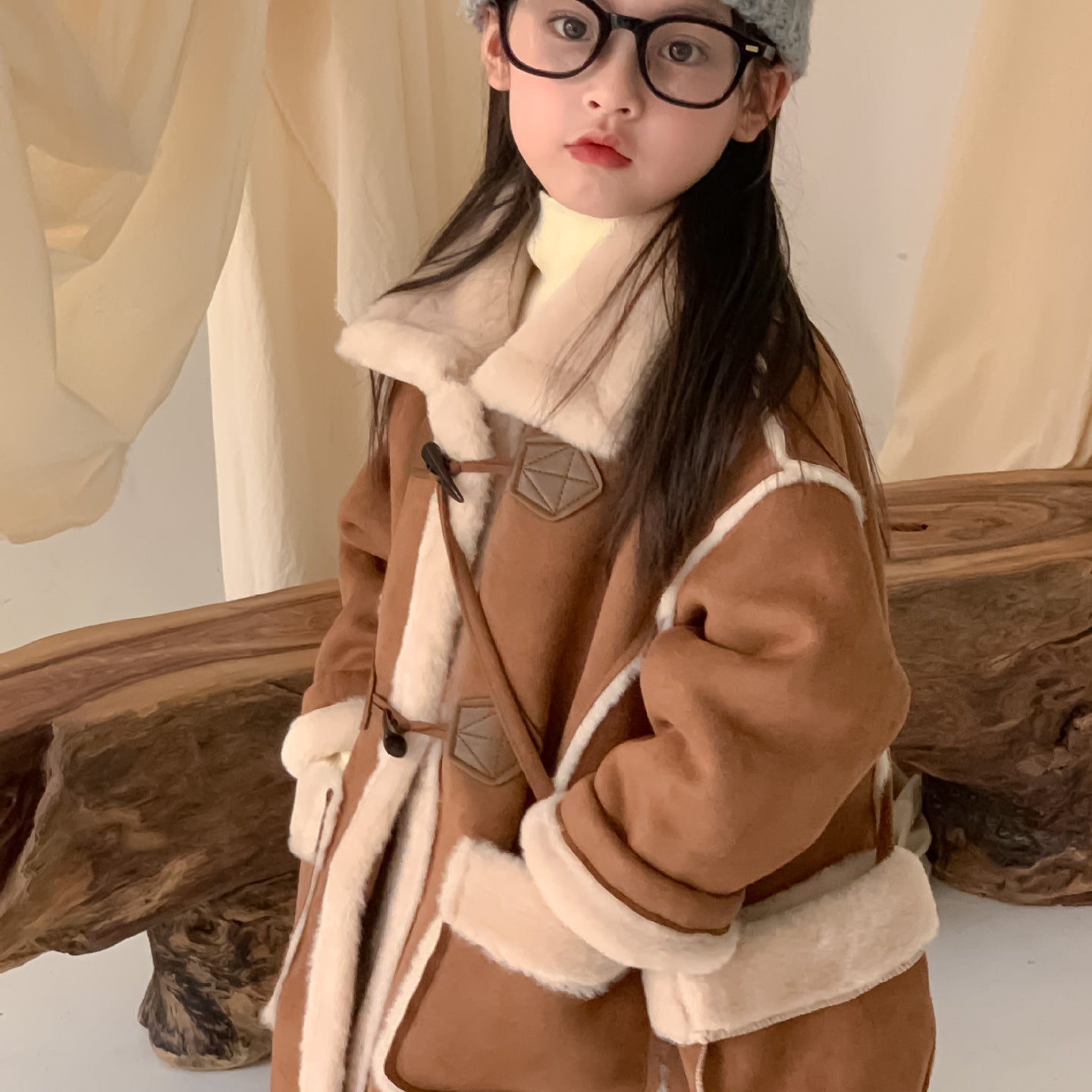 hazuki ✳︎ お洋服大好きママ&娘 MONCADAムートンロングコート 90-150】フェイクムートンロングコート｜ELMO-こども服エルモ