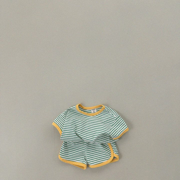 【80-130】カラフルボーダー柄半袖セットアップ