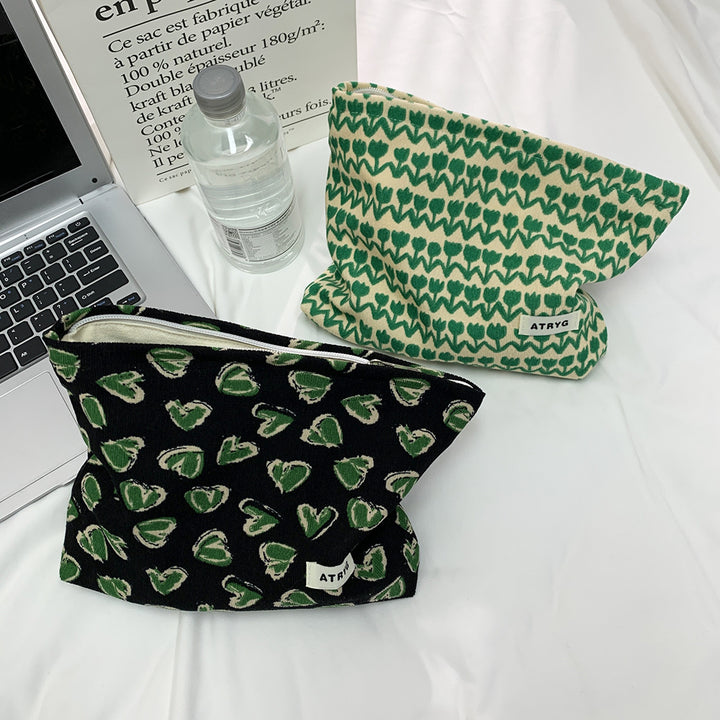 キュートパターンプリントポーチ