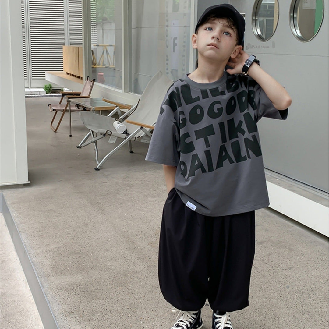 【120-150】英字デザインTシャツ