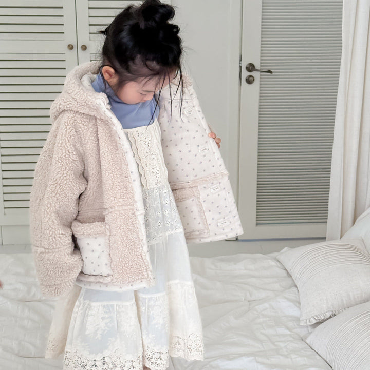 【90-140】フード付きリバーシブルショートコート