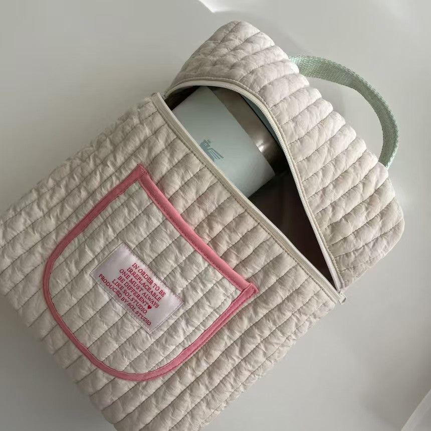 フロントポケットキルティングバッグ