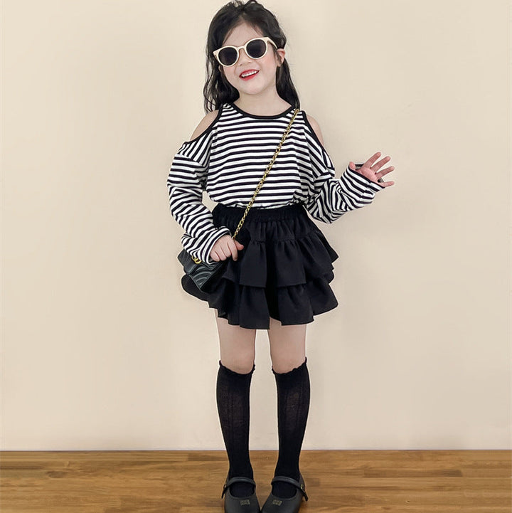 【90-140】ボーダー肩開きトップス