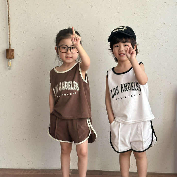 【80-150】英字ロゴノースリーブ×ショートパンツセット