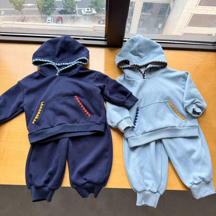 【80-150】刺繍デザインフーディーセットアップ