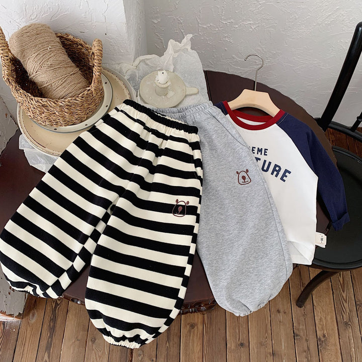 【90-140】ワンポイントベアリラックスパンツ