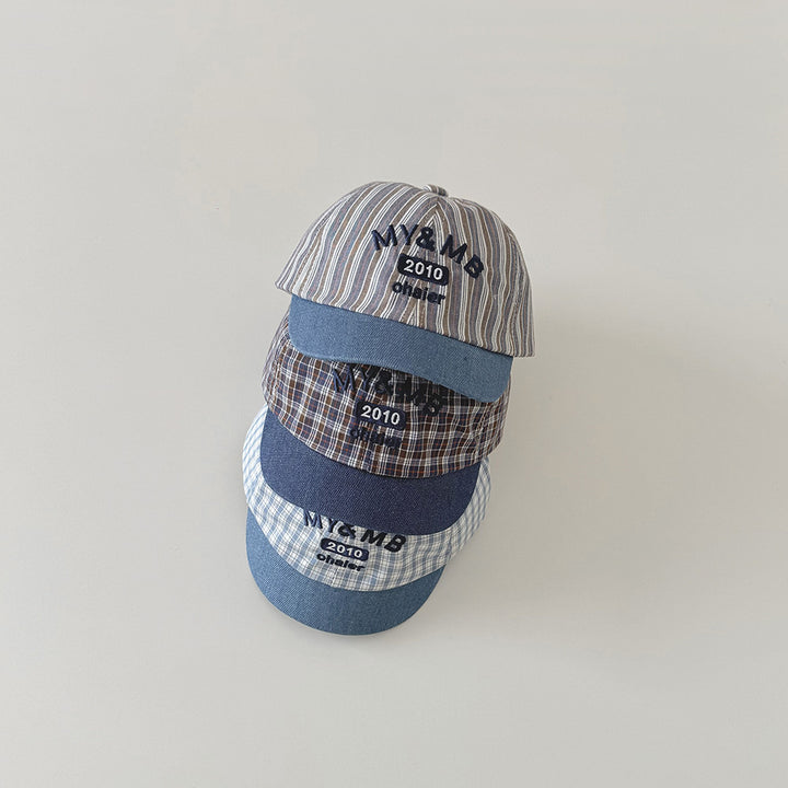 【46-49cm】ロゴデザイン総柄ベビーキャップ