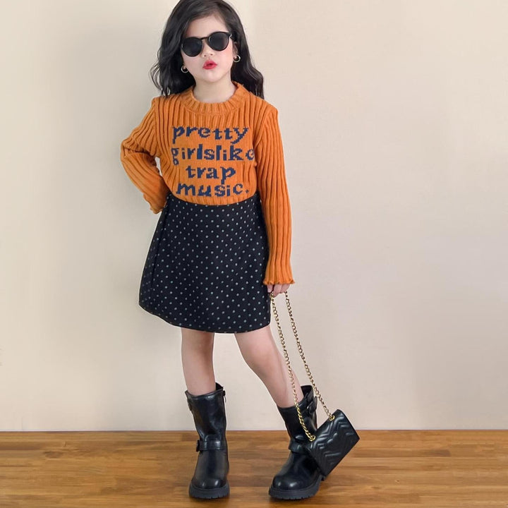 【90-140】フロントロゴリブニットトップス