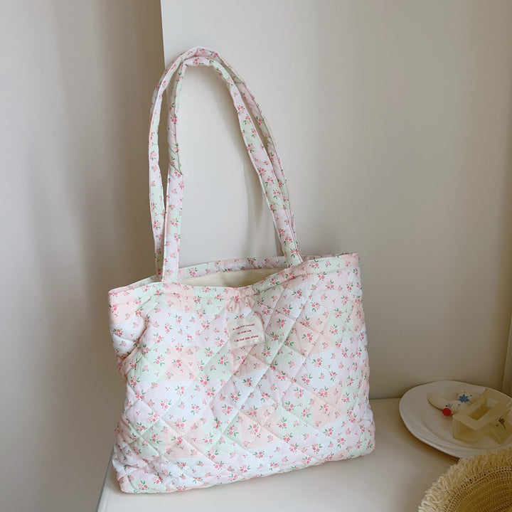 キュートデザインキルティングバッグ