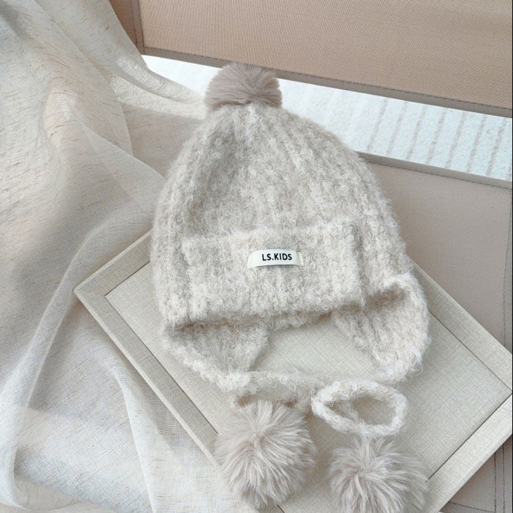 耳あて付きニット帽