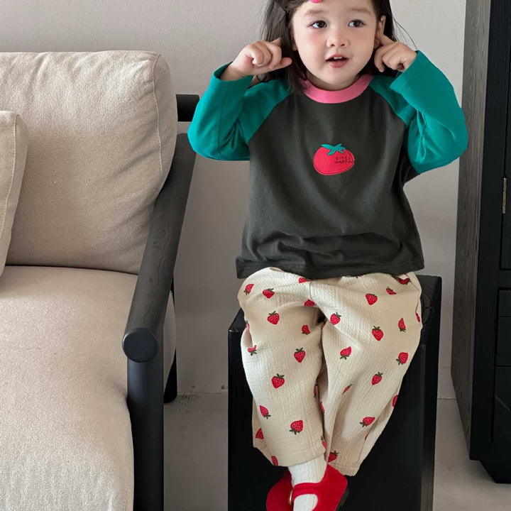 【73-110】いちご柄ロングパンツ