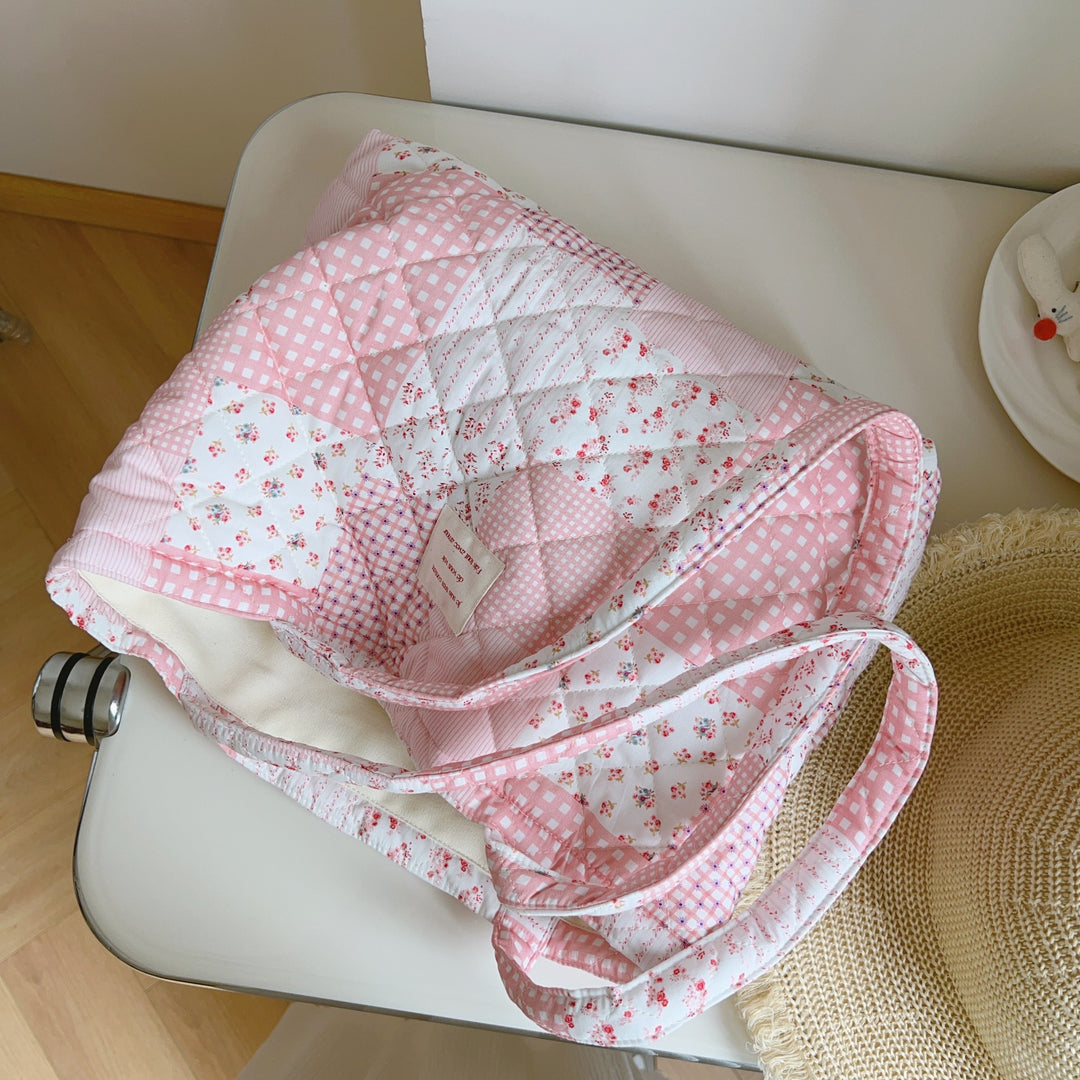 キュートデザインキルティングバッグ