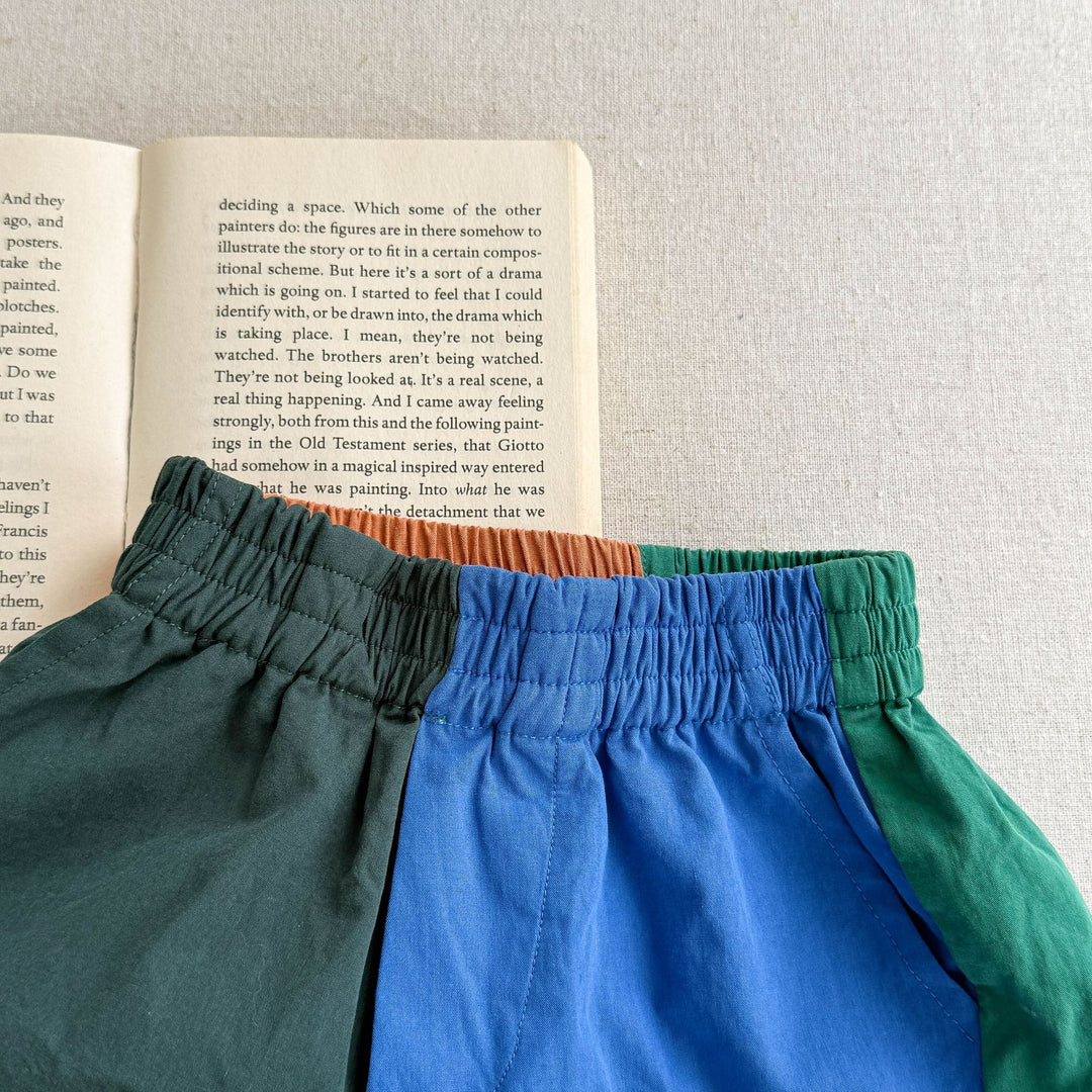 【80-130】ロゴデザインショートパンツ