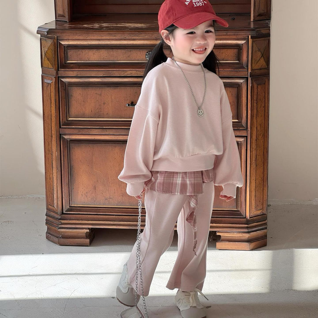 【90-140】レイヤード風トレーナー×フレアパンツセット