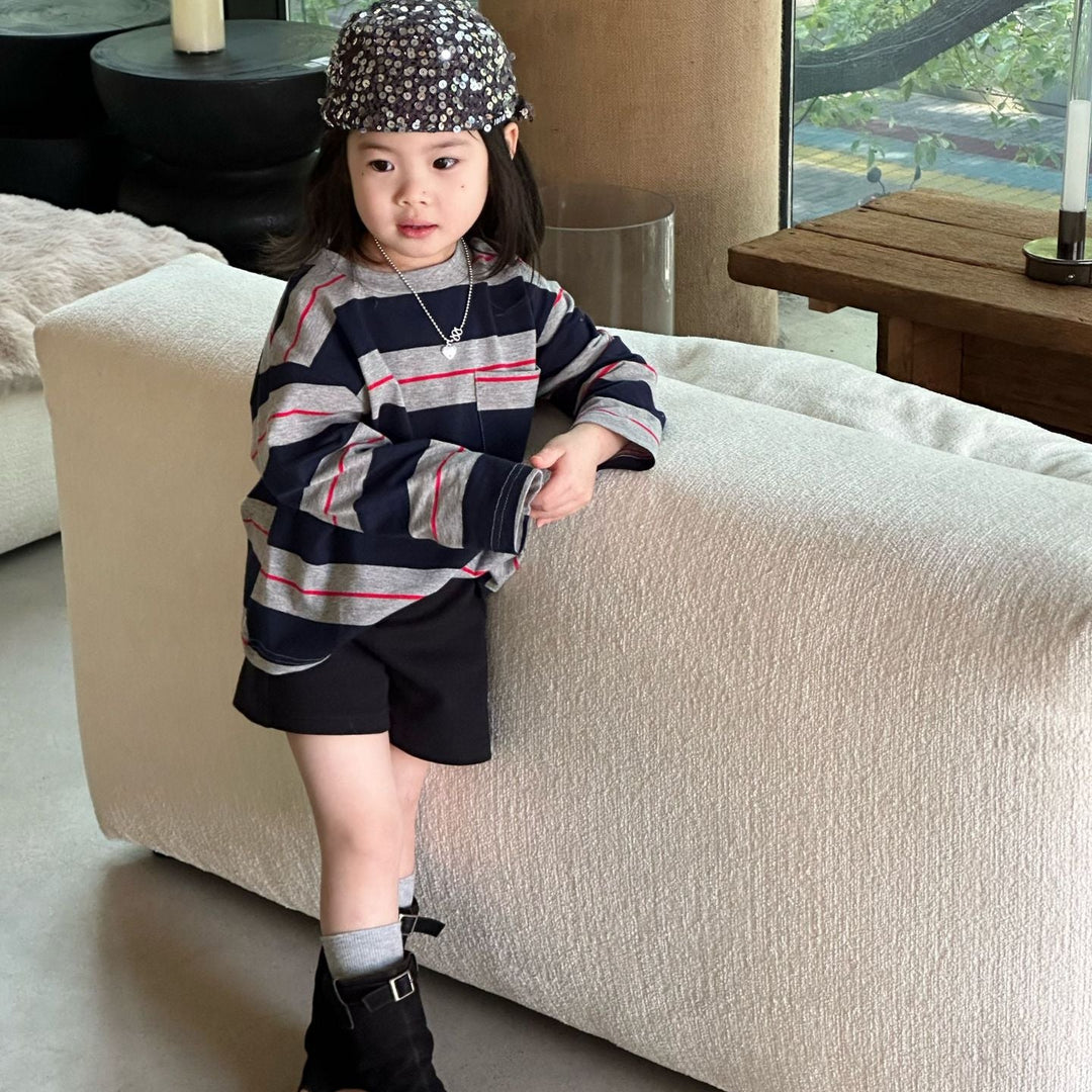 【90-140】ボーダーデザインロンT