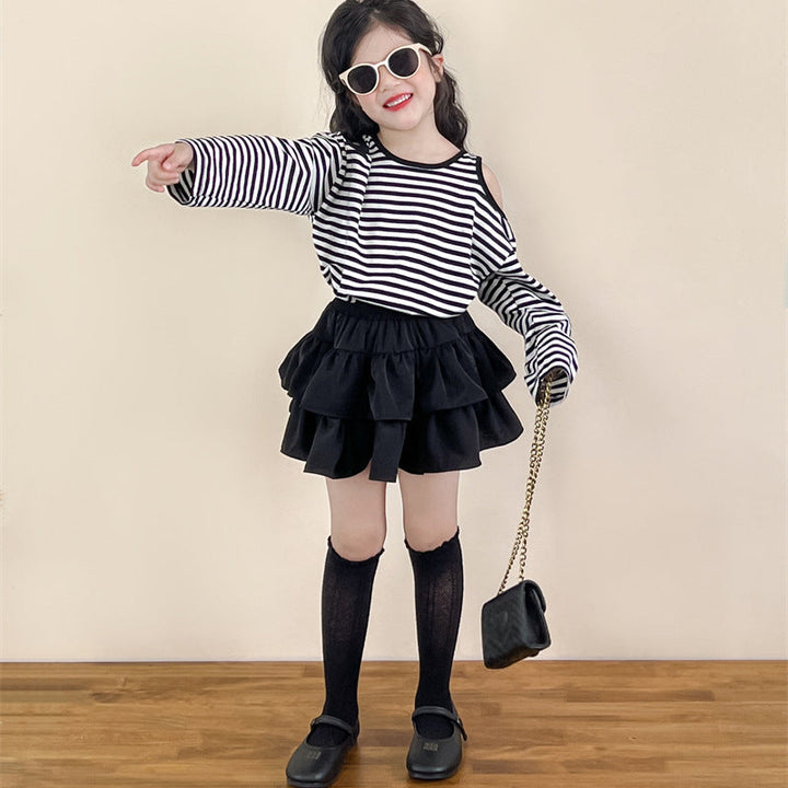 【90-140】ボーダー肩開きトップス