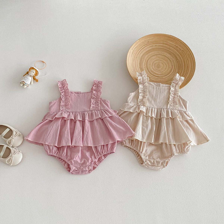 【73-90】フリルデザインキュートロンパース